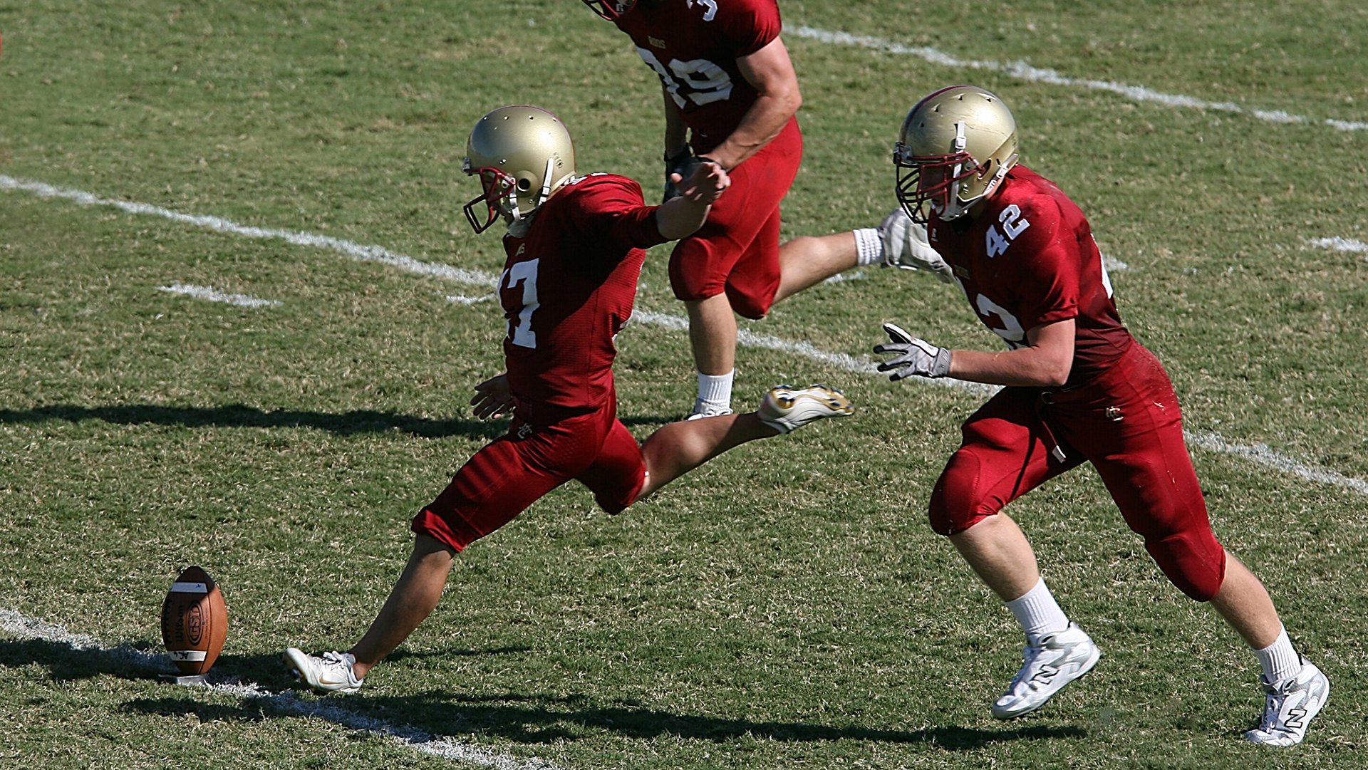 高校体育设施智能维护与管理技术研究，学校体育设施管理制度