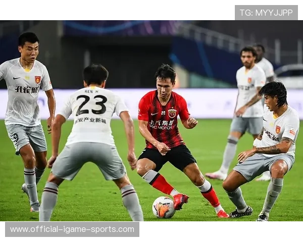 战术创新助推球队“逆袭”！